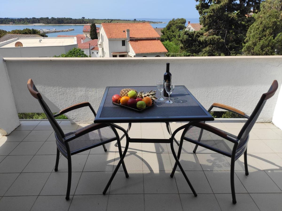 Apartments With A Parking Space Novalja, Pag - 6552 외부 사진