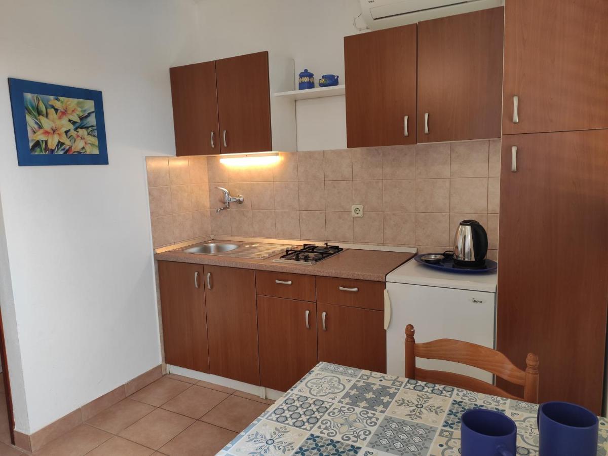 Apartments With A Parking Space Novalja, Pag - 6552 외부 사진