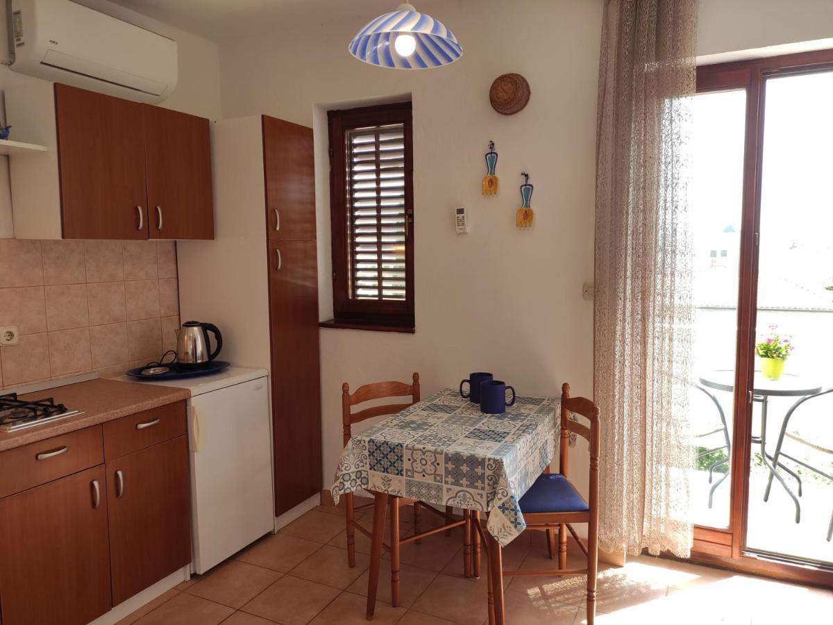 Apartments With A Parking Space Novalja, Pag - 6552 외부 사진