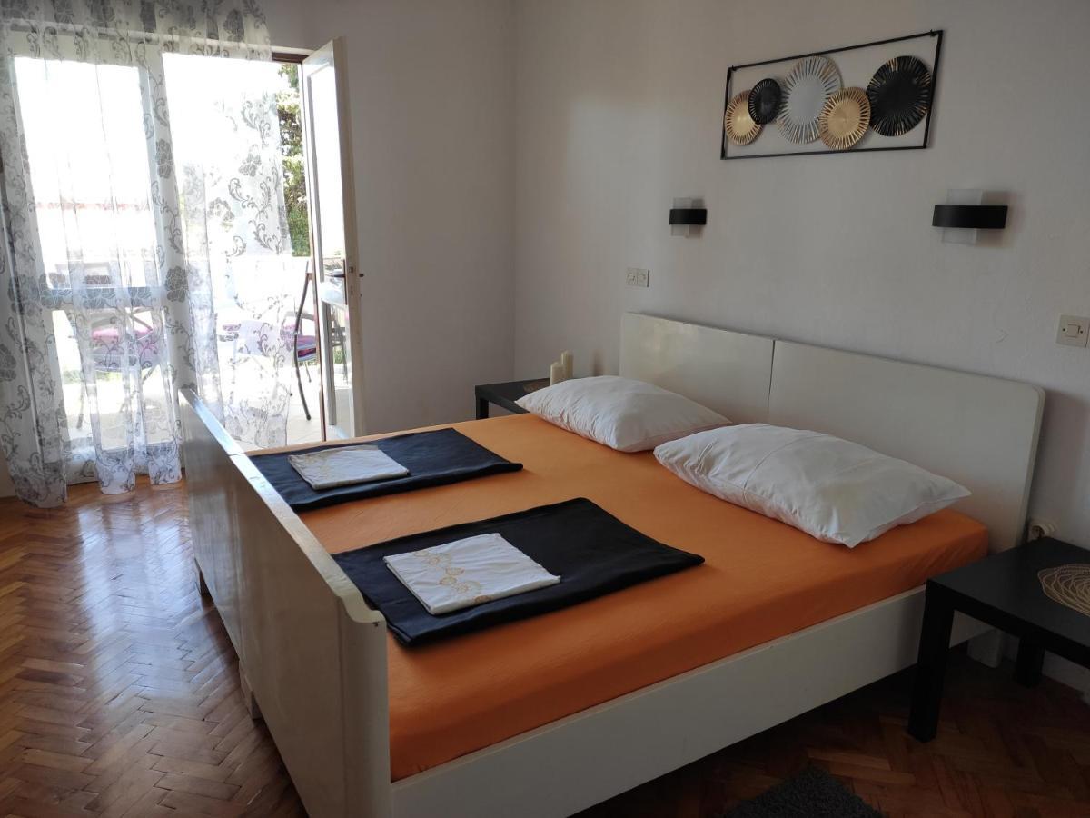 Apartments With A Parking Space Novalja, Pag - 6552 외부 사진